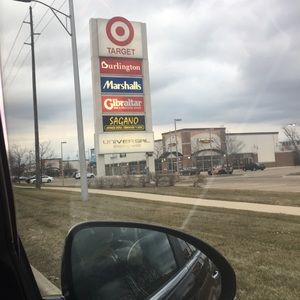 Meet your Posher, Iris